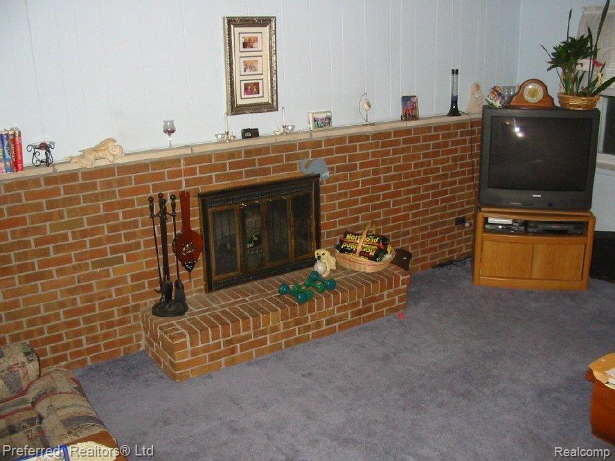 Family Room.jpg