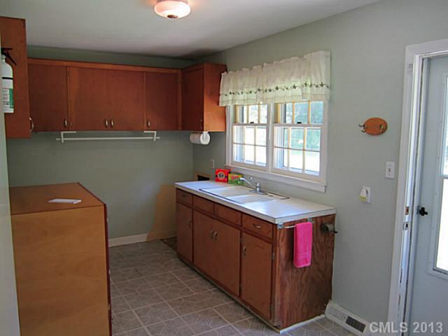 118 Larch Road Salisbury, NC 28147 - Photo 3 of 16 Gallery Image 3