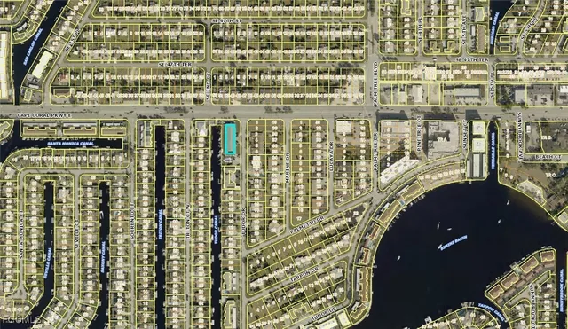 $1,800 | 4802 Tudor Drive, Unit 102, Cape Coral, FL 33904