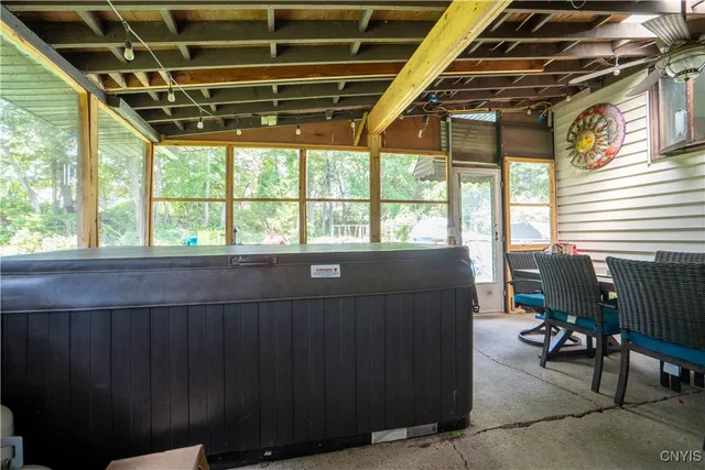 $184,500 | 810 Bellinger Avenue, Herkimer, NY 13350