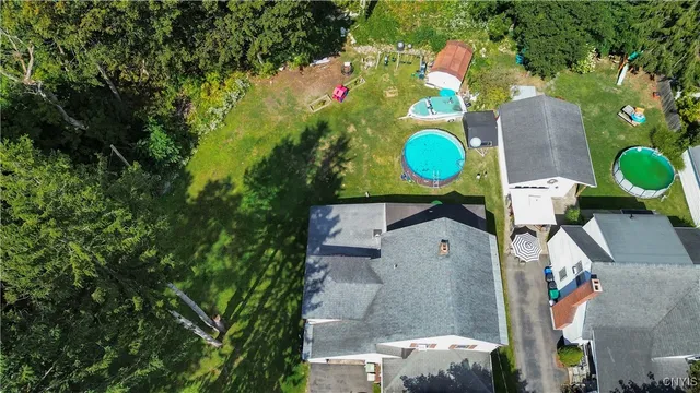 $184,500 | 810 Bellinger Avenue, Herkimer, NY 13350