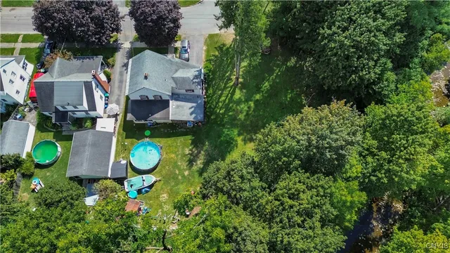 $184,500 | 810 Bellinger Avenue, Herkimer, NY 13350