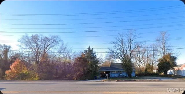 $199,900 | 6755 Telegraph Road, St. Louis, MO 63129