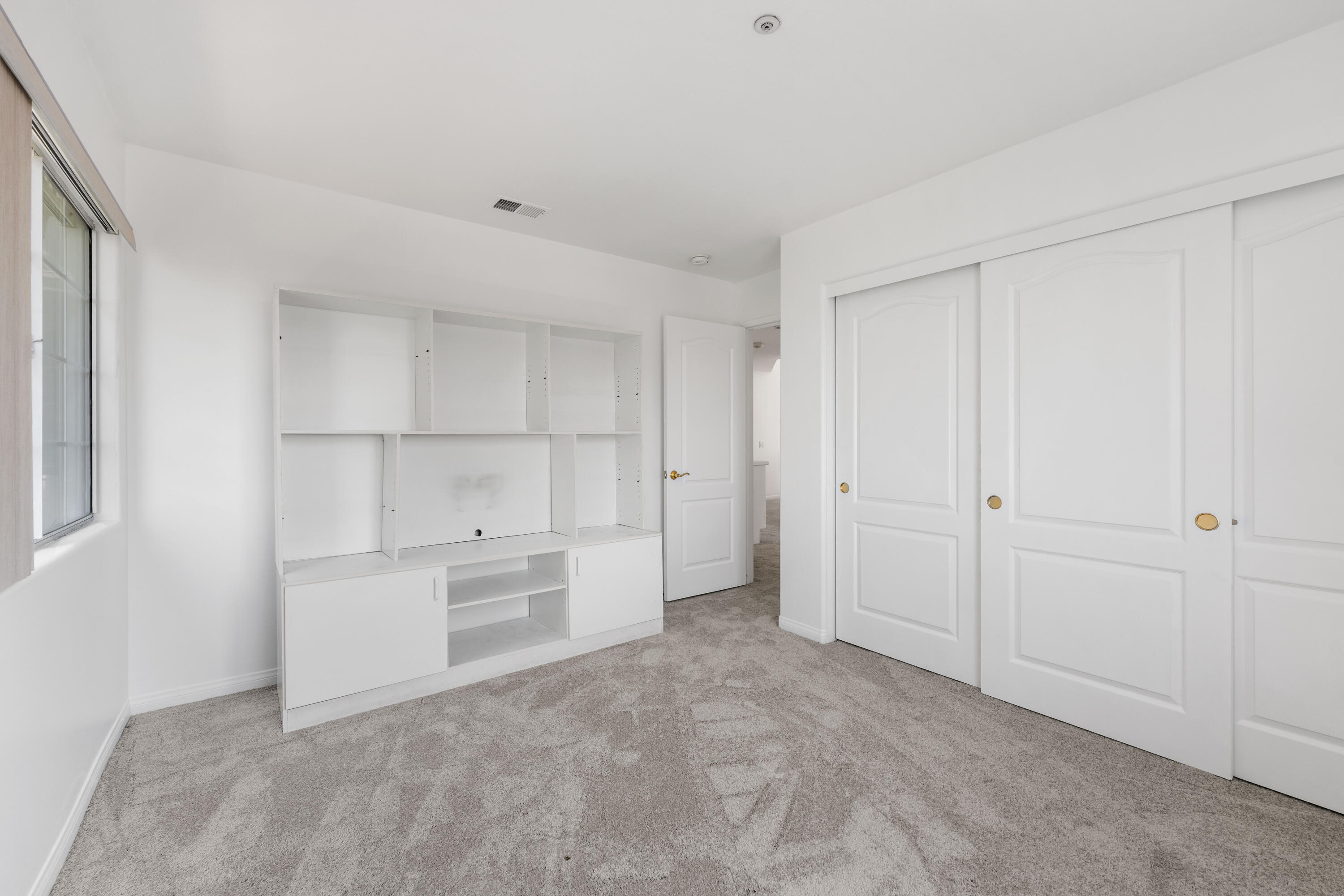 799 Foxkirk Road Glendale, CA 91206 - Photo 33 of 54 Foxkirk-42