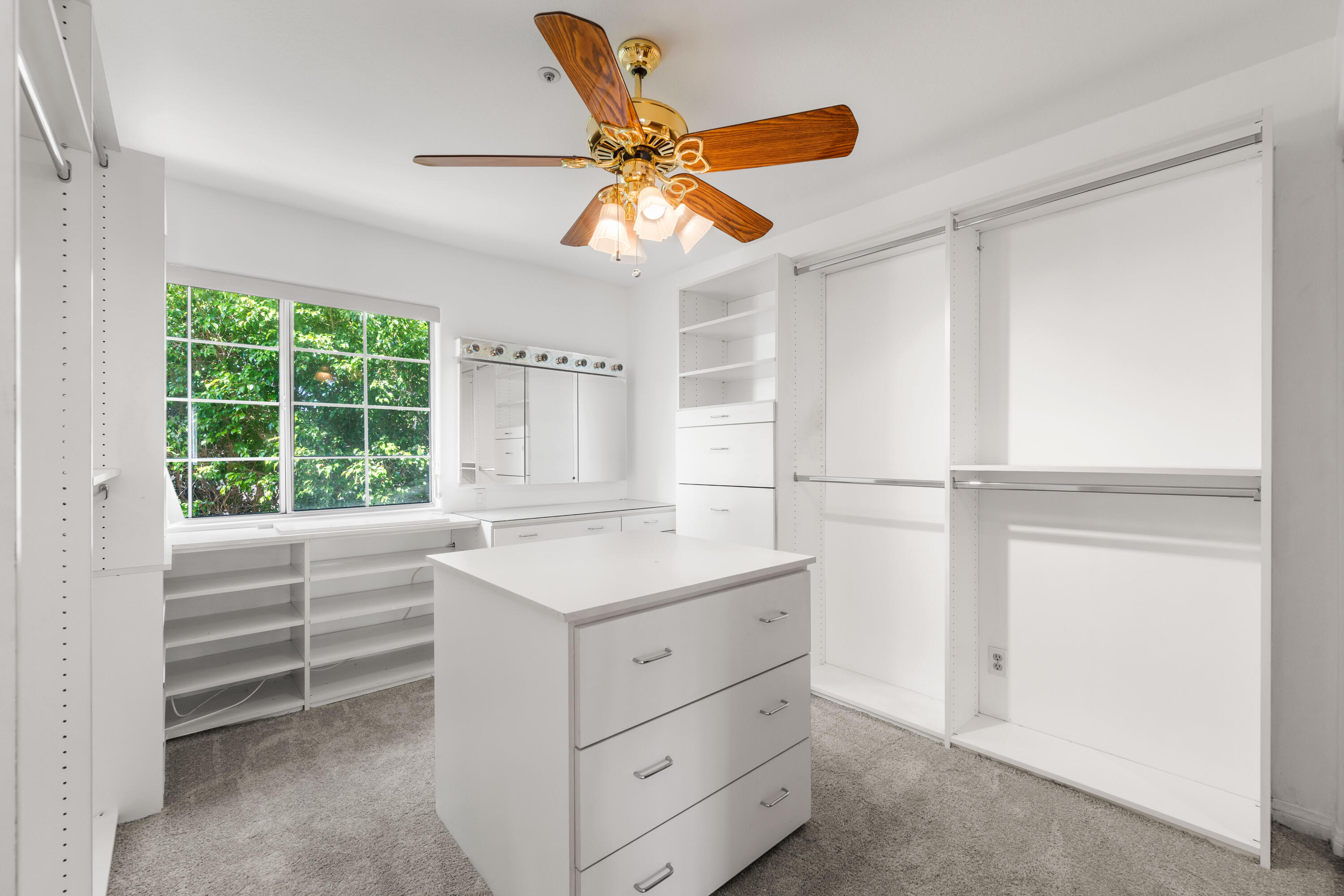 799 Foxkirk Road Glendale, CA 91206 - Photo 34 of 54 Foxkirk-43