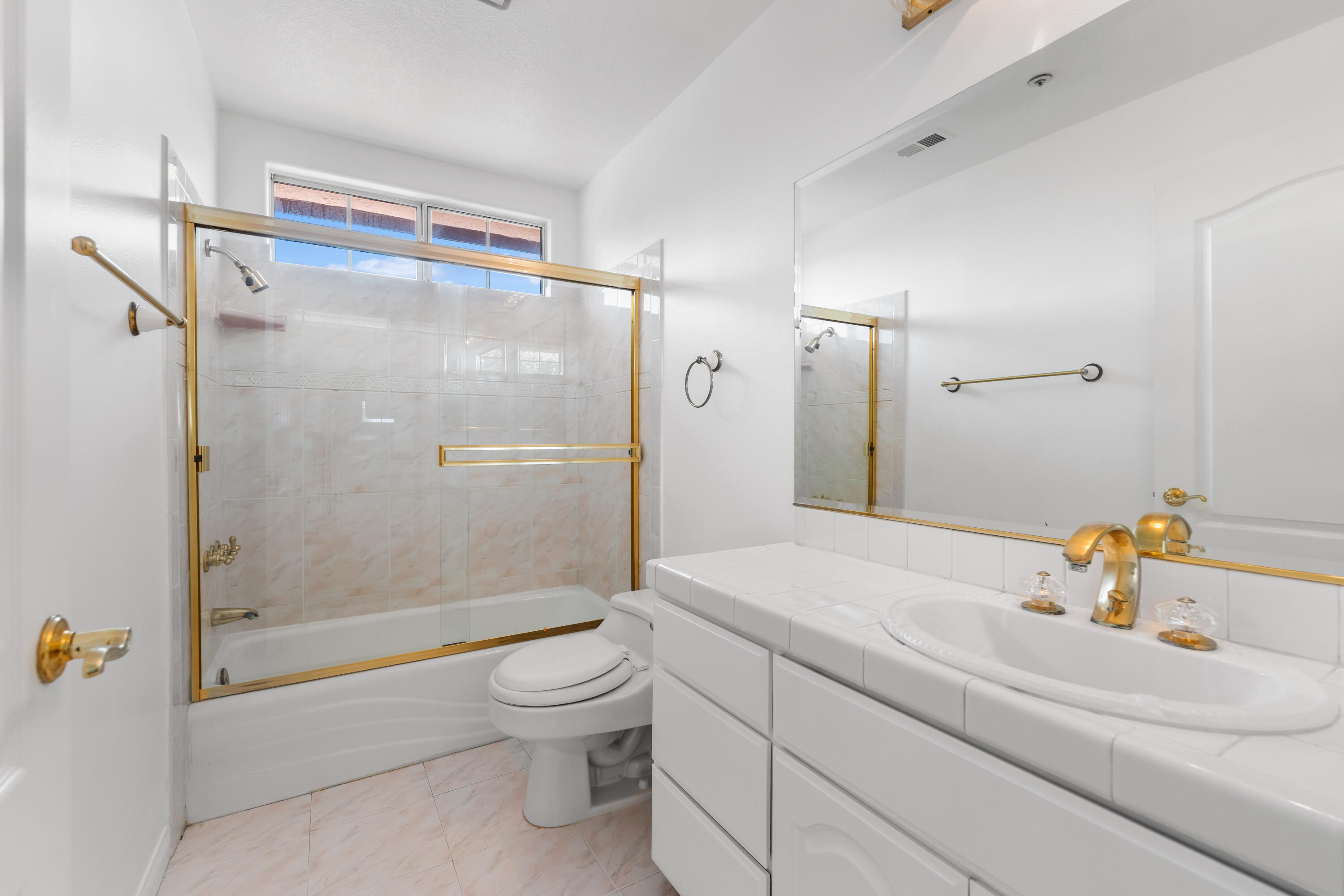 799 Foxkirk Road Glendale, CA 91206 - Photo 36 of 54 Foxkirk-45