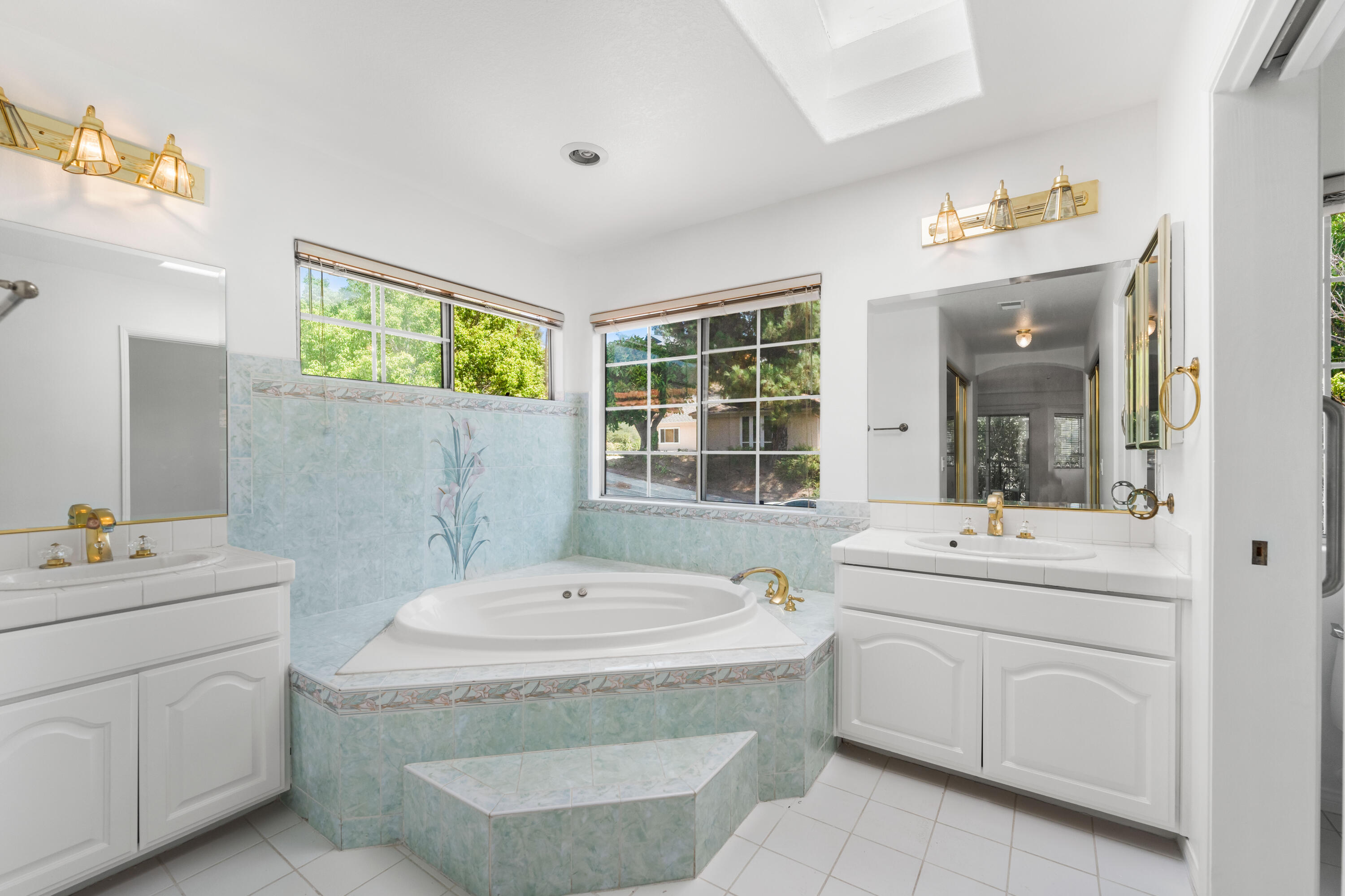 799 Foxkirk Road Glendale, CA 91206 - Photo 41 of 54 Foxkirk-50