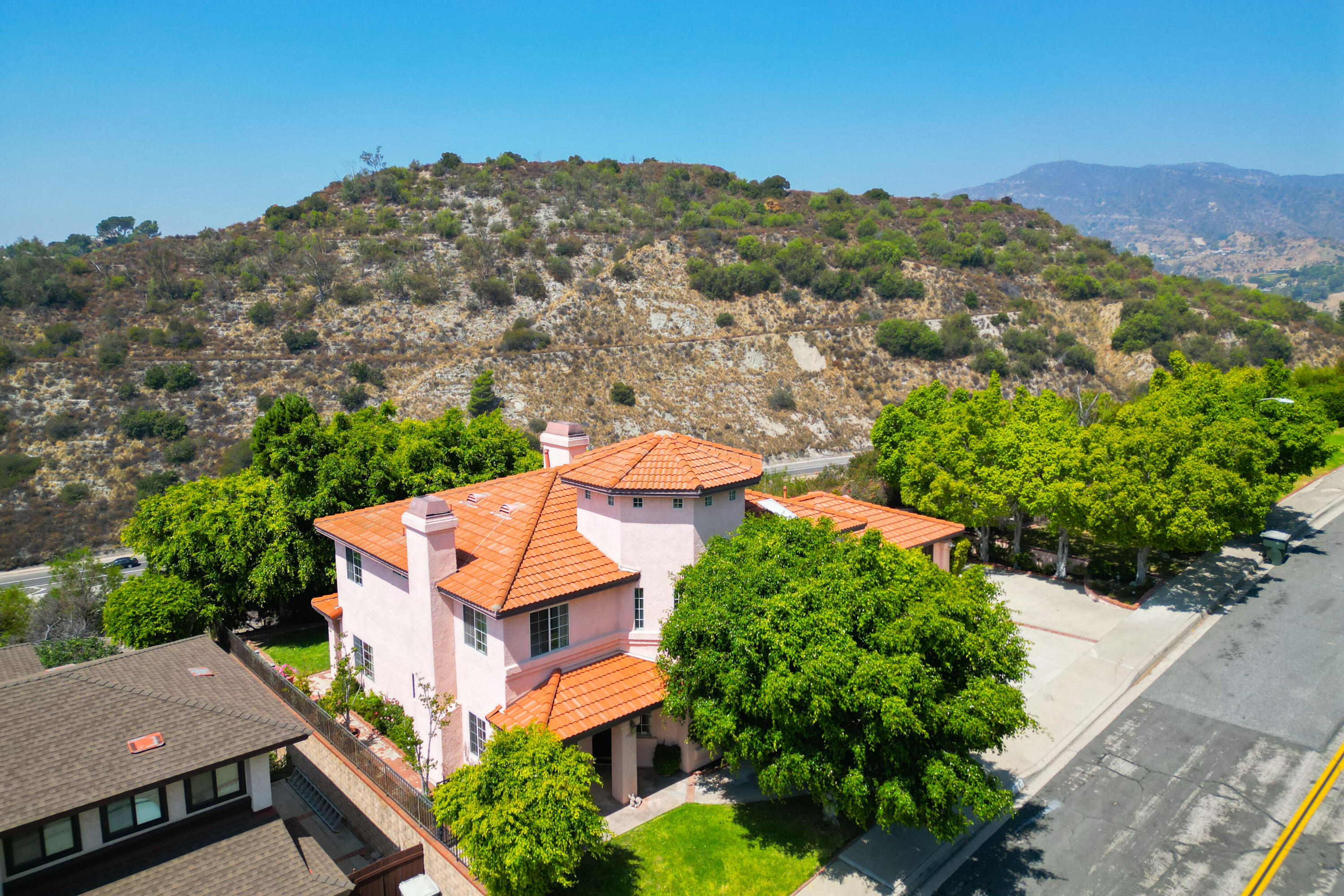 799 Foxkirk Road Glendale, CA 91206 - Photo 50 of 54 Foxkirk-3