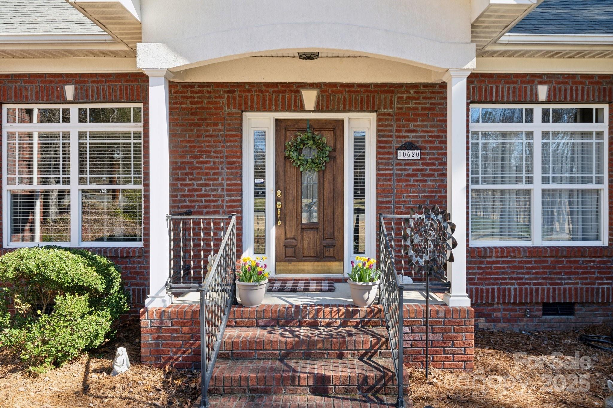10620 South Ford Road Charlotte, NC 28214 - Photo 3 of 48 Gallery Image 3