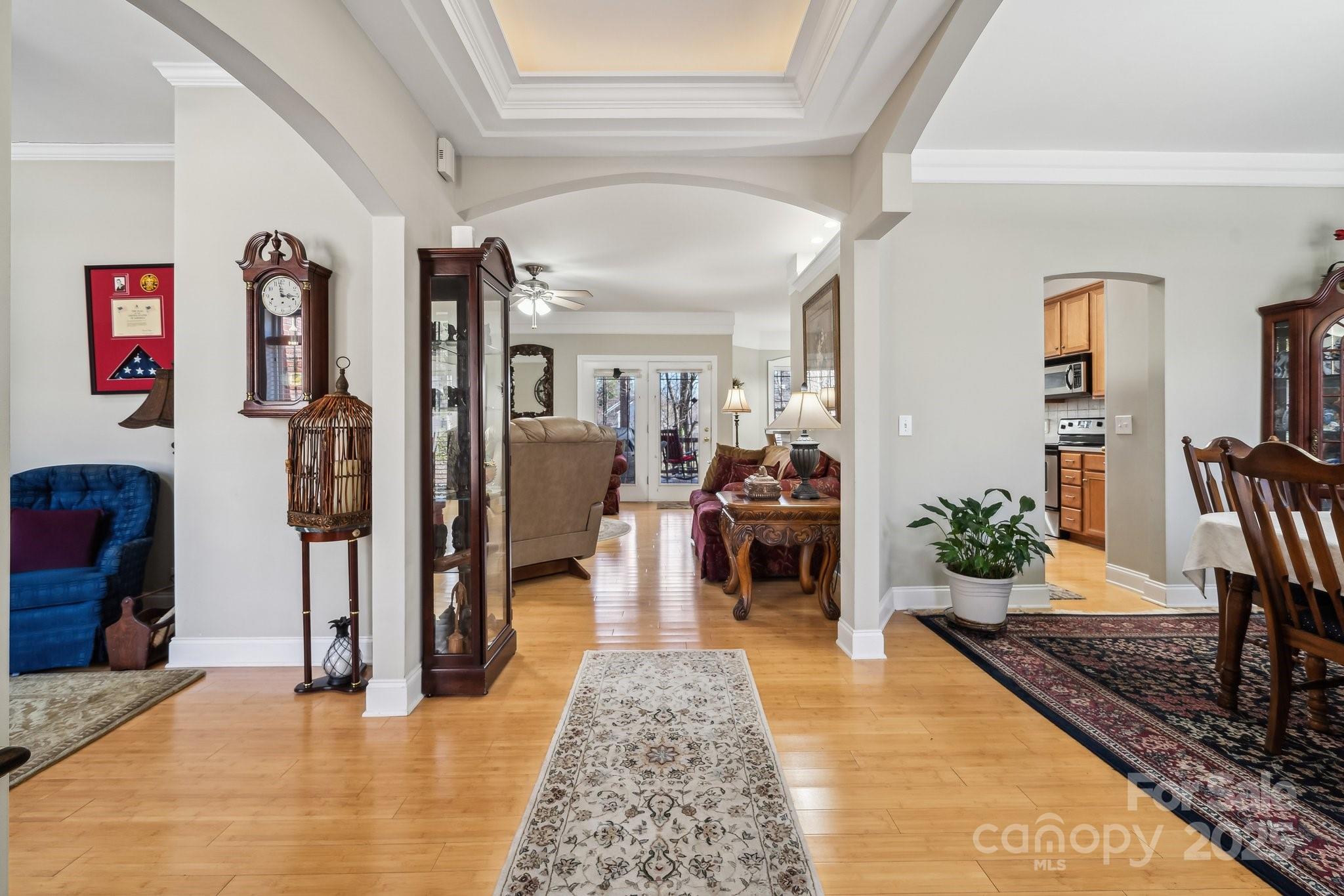 10620 South Ford Road Charlotte, NC 28214 - Photo 4 of 48 Gallery Image 4