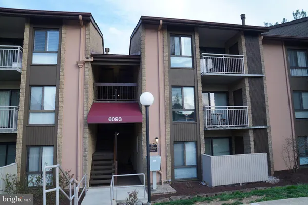 $1,595 | 6093 Majors Lane, Unit 4J4, Columbia, MD 21045