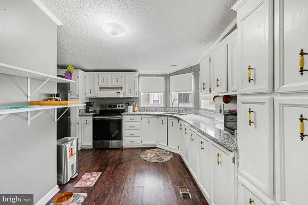 $88,900 | 2 Raspberry Court, Middle River, MD 21220