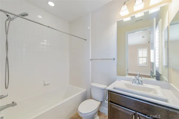 $6,500 | 55 Carrington, Irvine, CA 92620