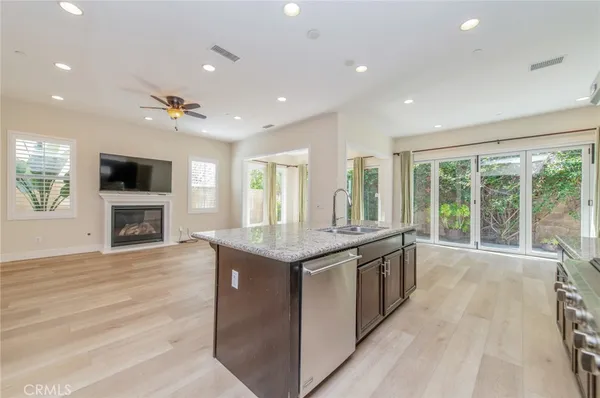 $6,500 | 55 Carrington, Irvine, CA 92620