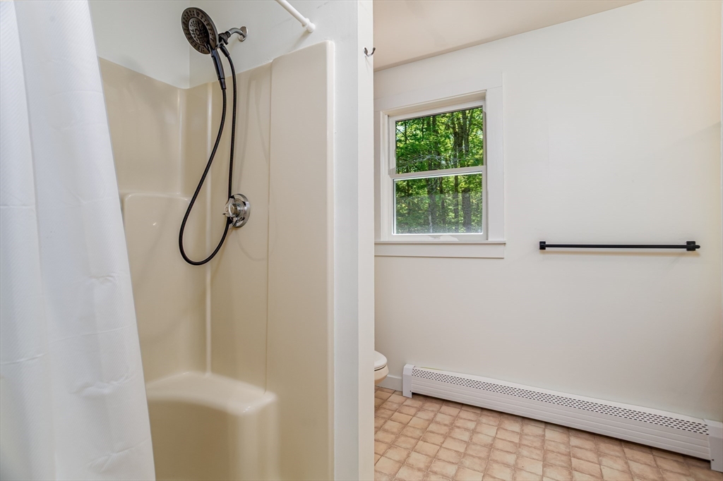 100 Stone Bridge Road Templeton, MA 01468 - Photo 18 of 29
