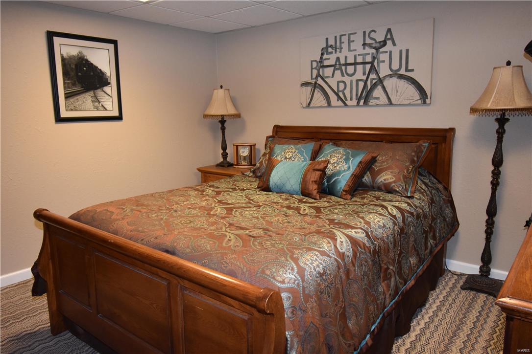 5140 Old Alton Road Granite City, IL 62040 - Photo 22 of 31 Gallery Image 22