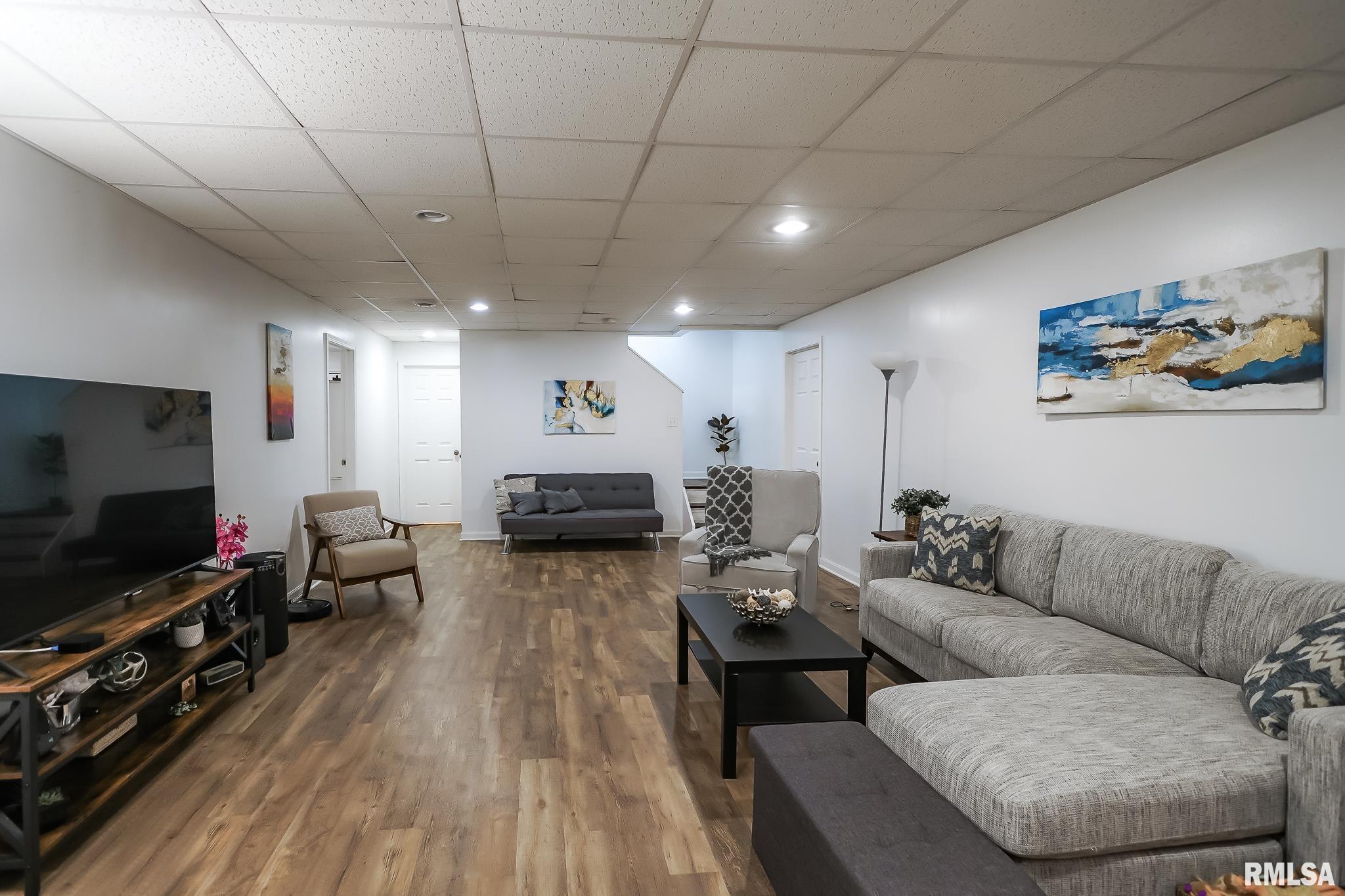 2205 West Geneva Road Peoria, IL 61615 - Photo 66 of 96 Gallery Image 66