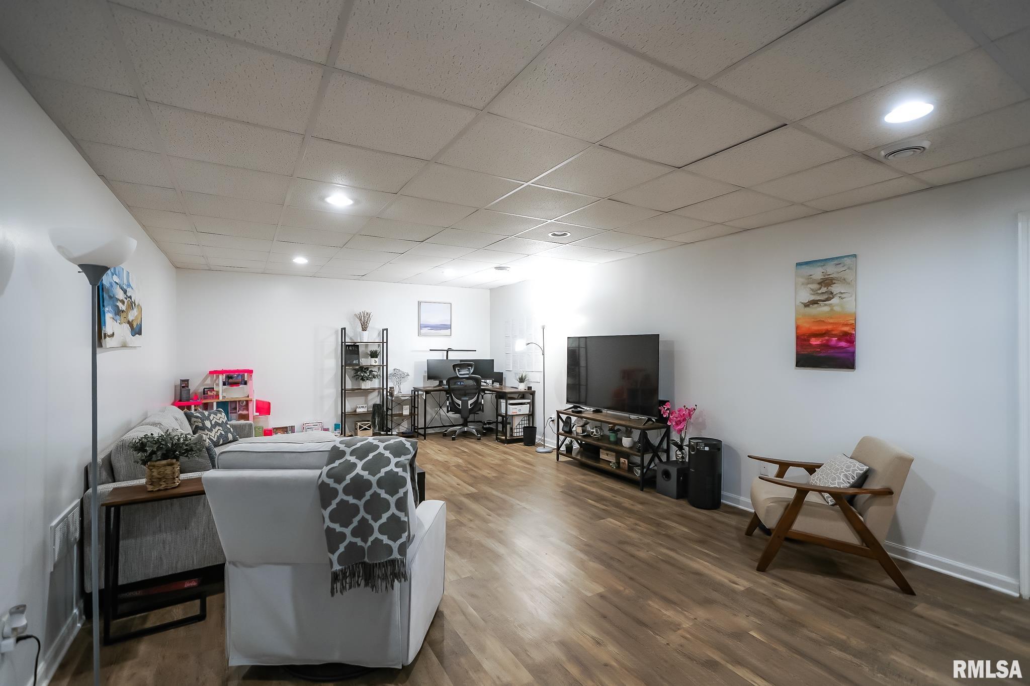 2205 West Geneva Road Peoria, IL 61615 - Photo 67 of 96 Gallery Image 67