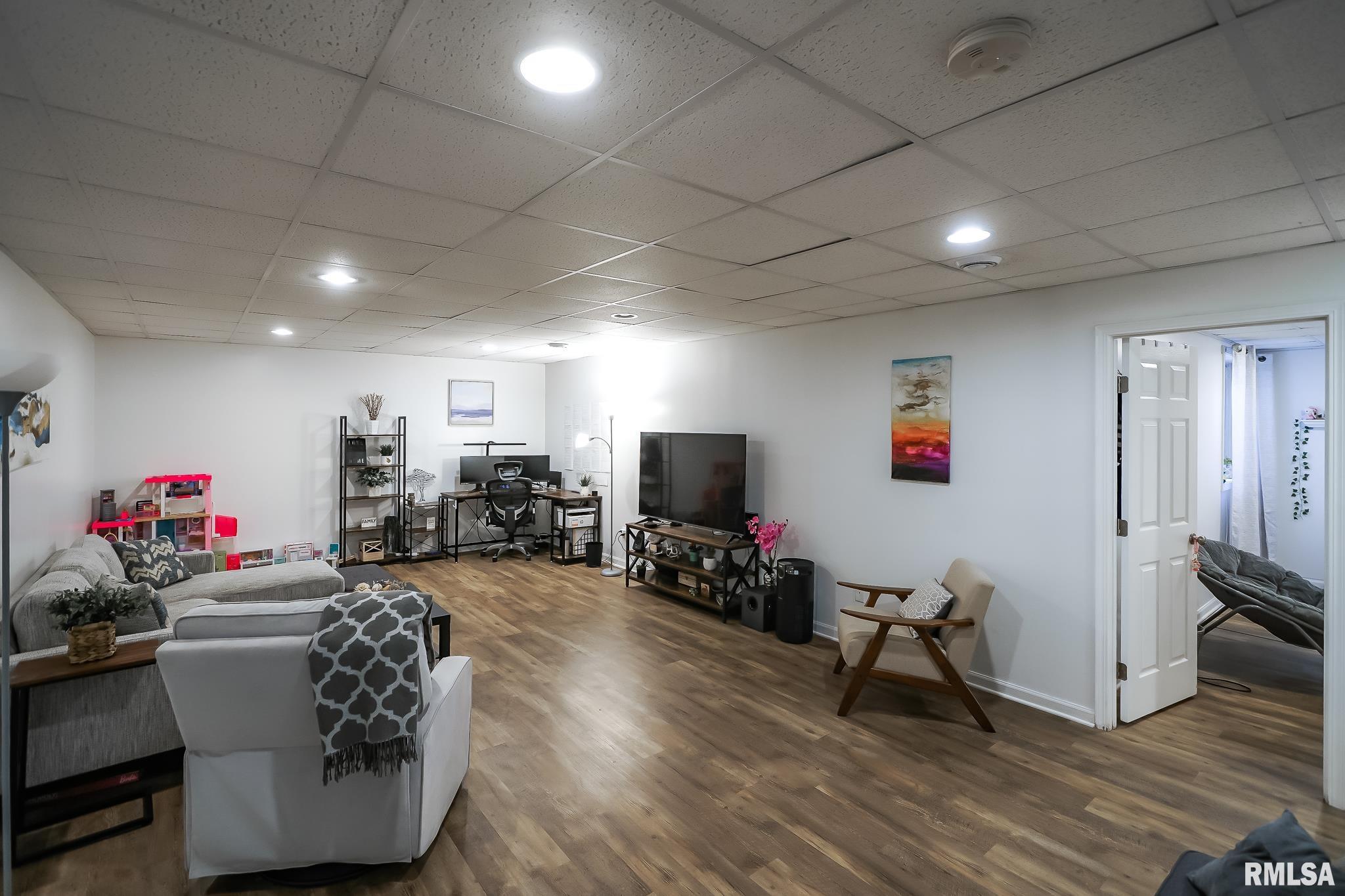 2205 West Geneva Road Peoria, IL 61615 - Photo 68 of 96 Gallery Image 68