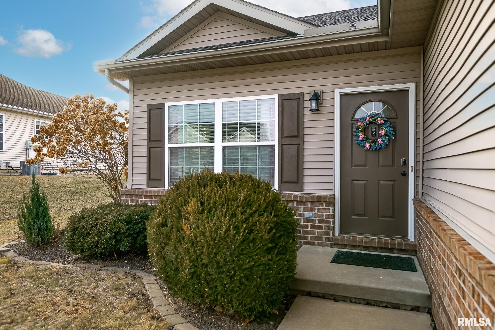 2205 West Geneva Road Peoria, IL 61615 - Photo 8 of 96 Gallery Image 8