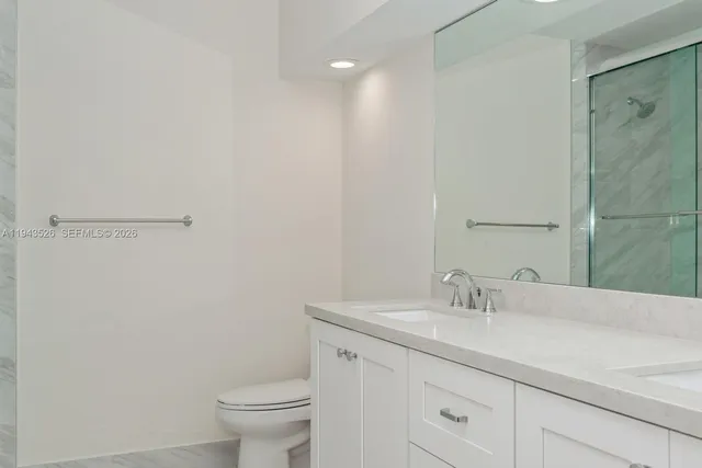 a view of an house with backyard porch and livingroom