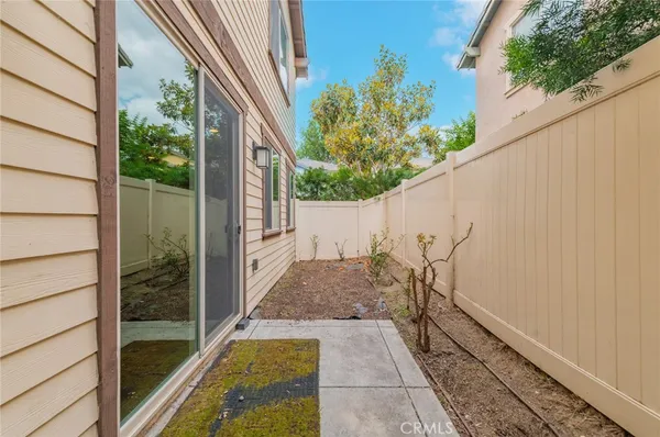 $4,300 | 1351 South Magnolia Avenue, Monrovia, CA 91016