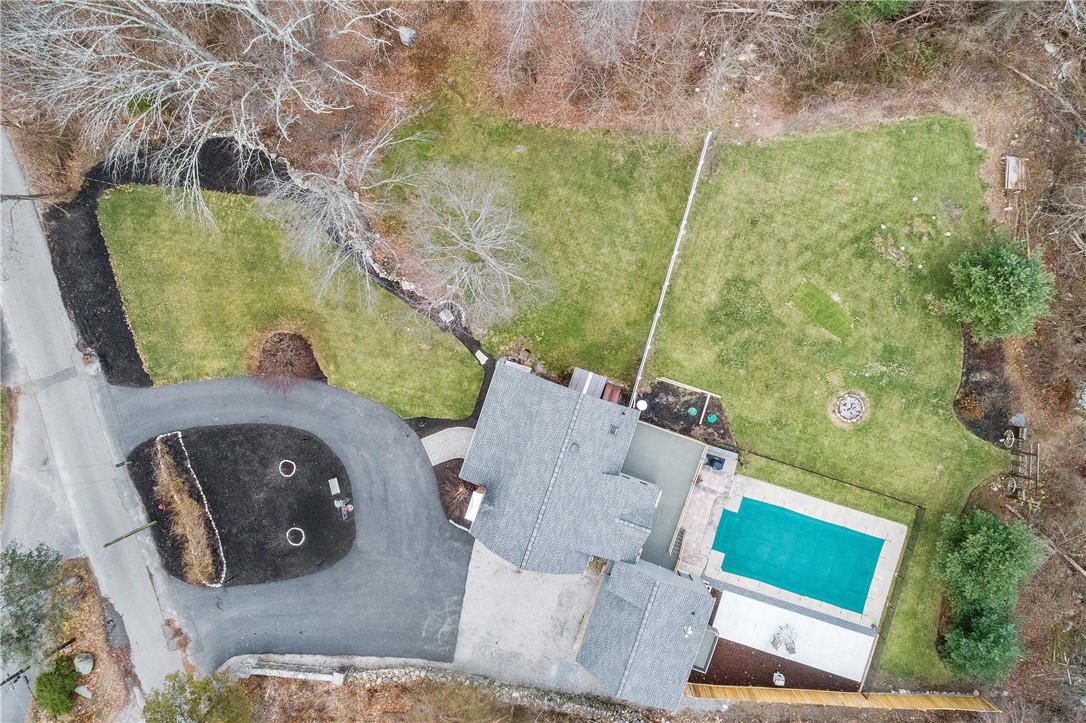 291 Leigh Road Cumberland, RI 02864 - Photo 6 of 50
