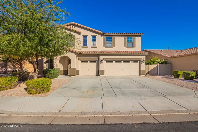 $765,000 | 2874 East Isaiah Avenue, Gilbert, AZ 85298