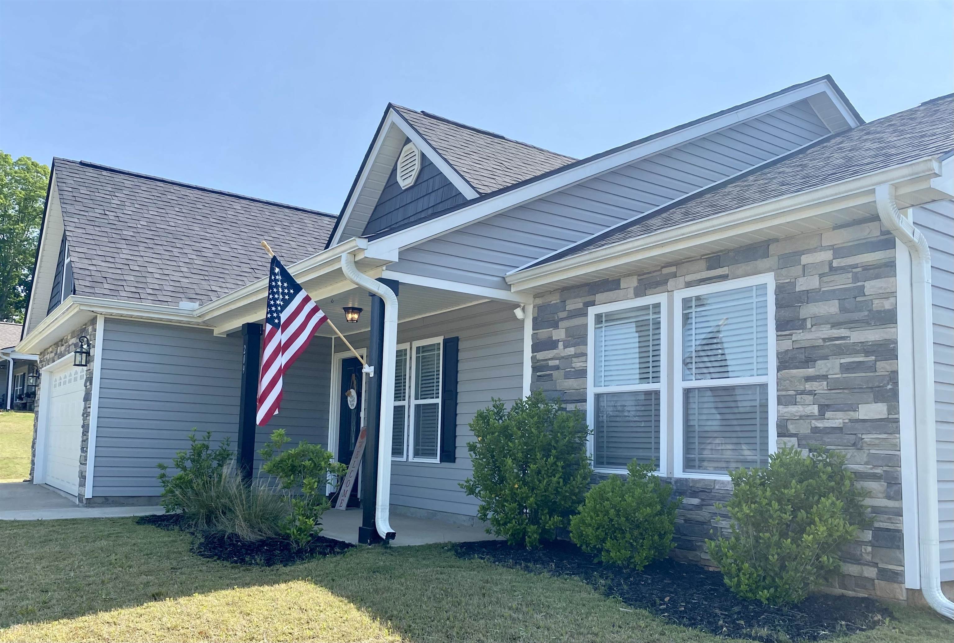 209 Bertha Burns Road Inman, SC 29349 - Photo 3 of 24
