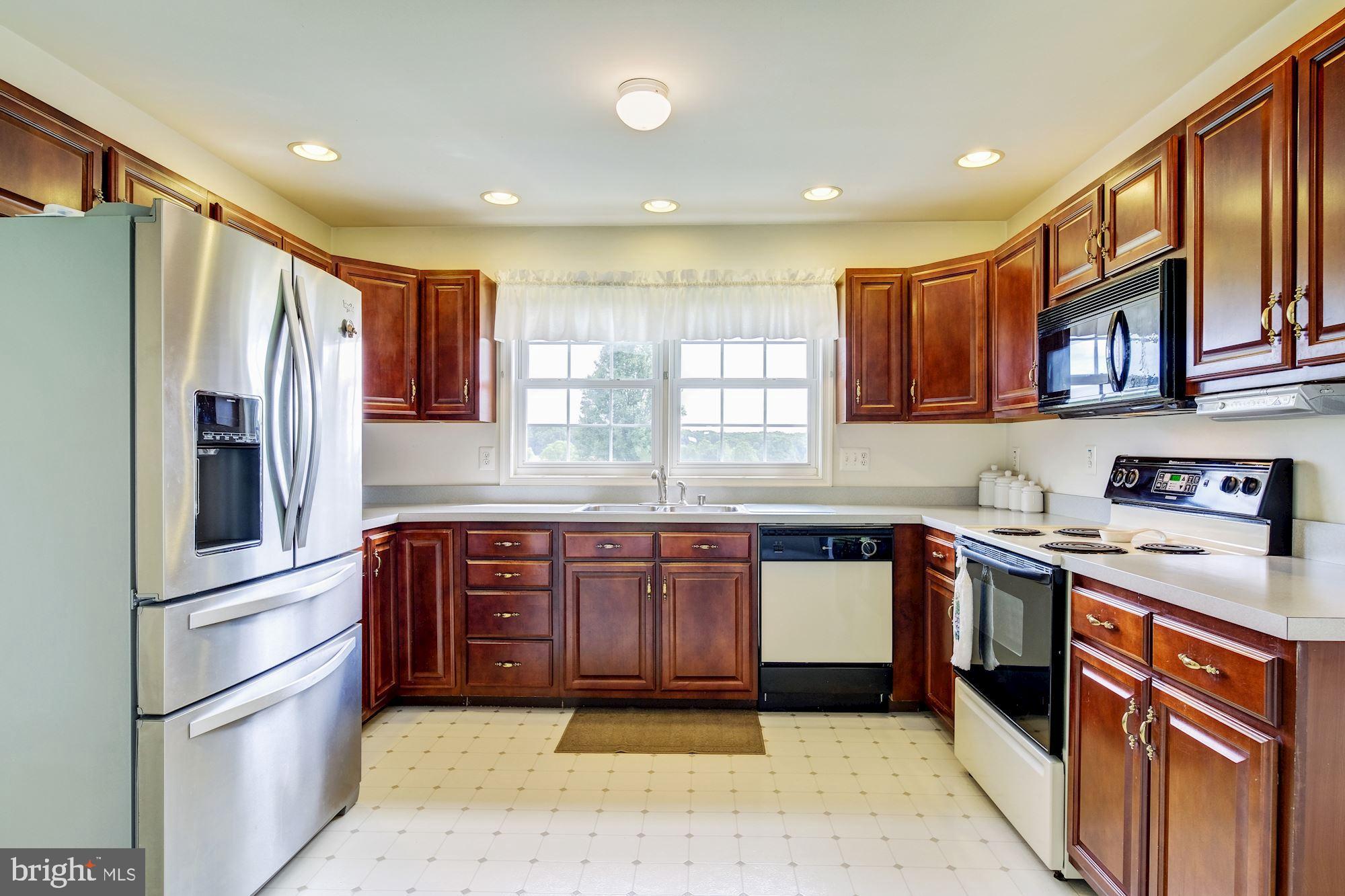 1631 Green Mill Road Finksburg, MD 21048 - Photo 10 of 35 Eat-In Kitchen