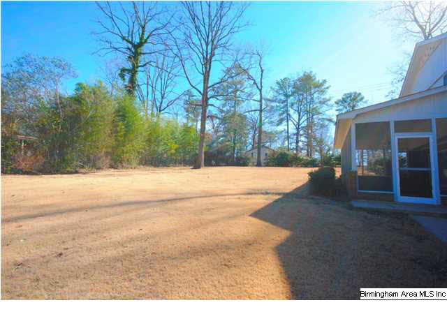 3337 Chartwell Road Hoover, AL 35226 - Photo 3 of 32