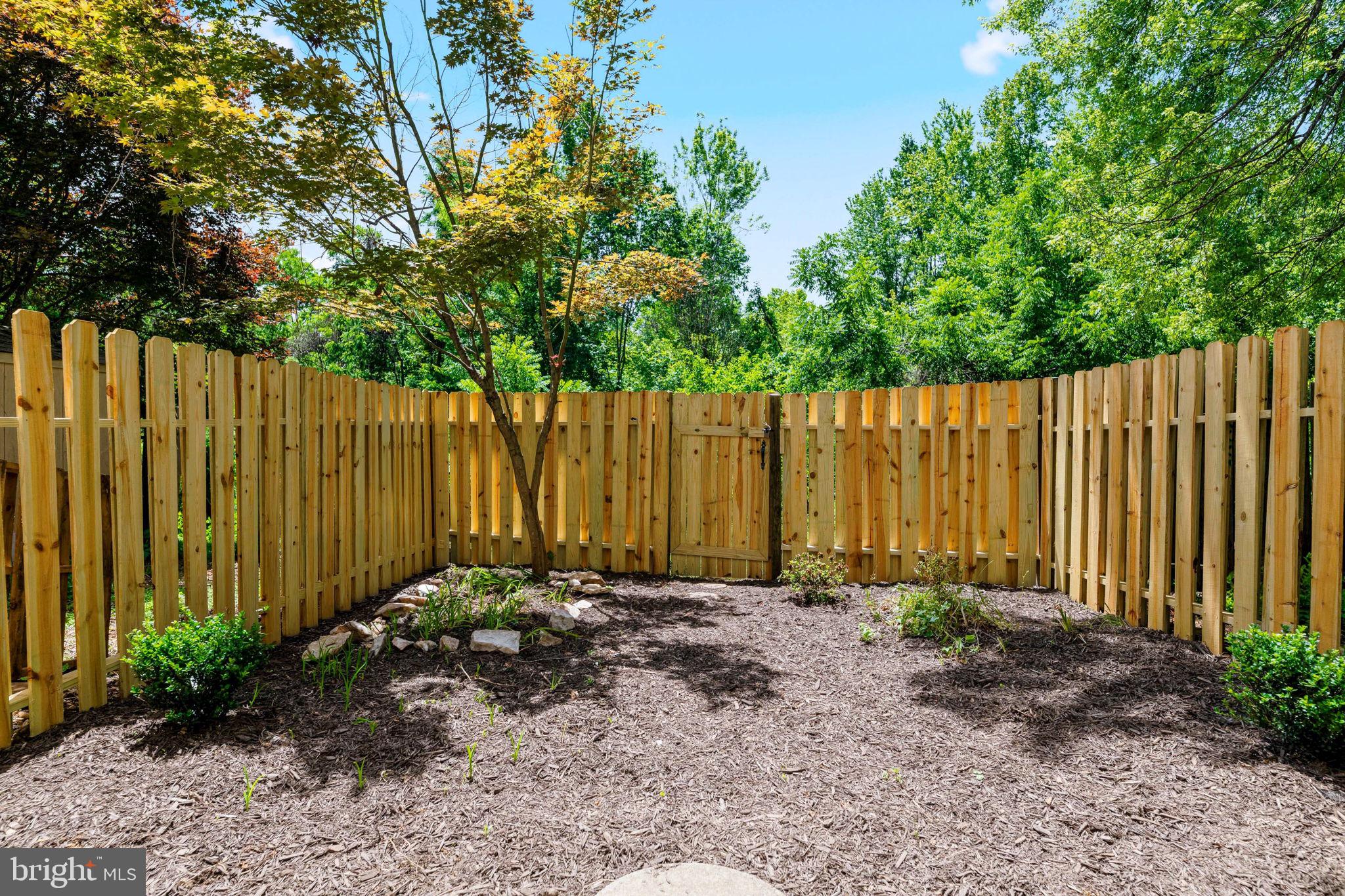 15252 Cloverdale Road Woodbridge, VA 22193 - Photo 35 of 47