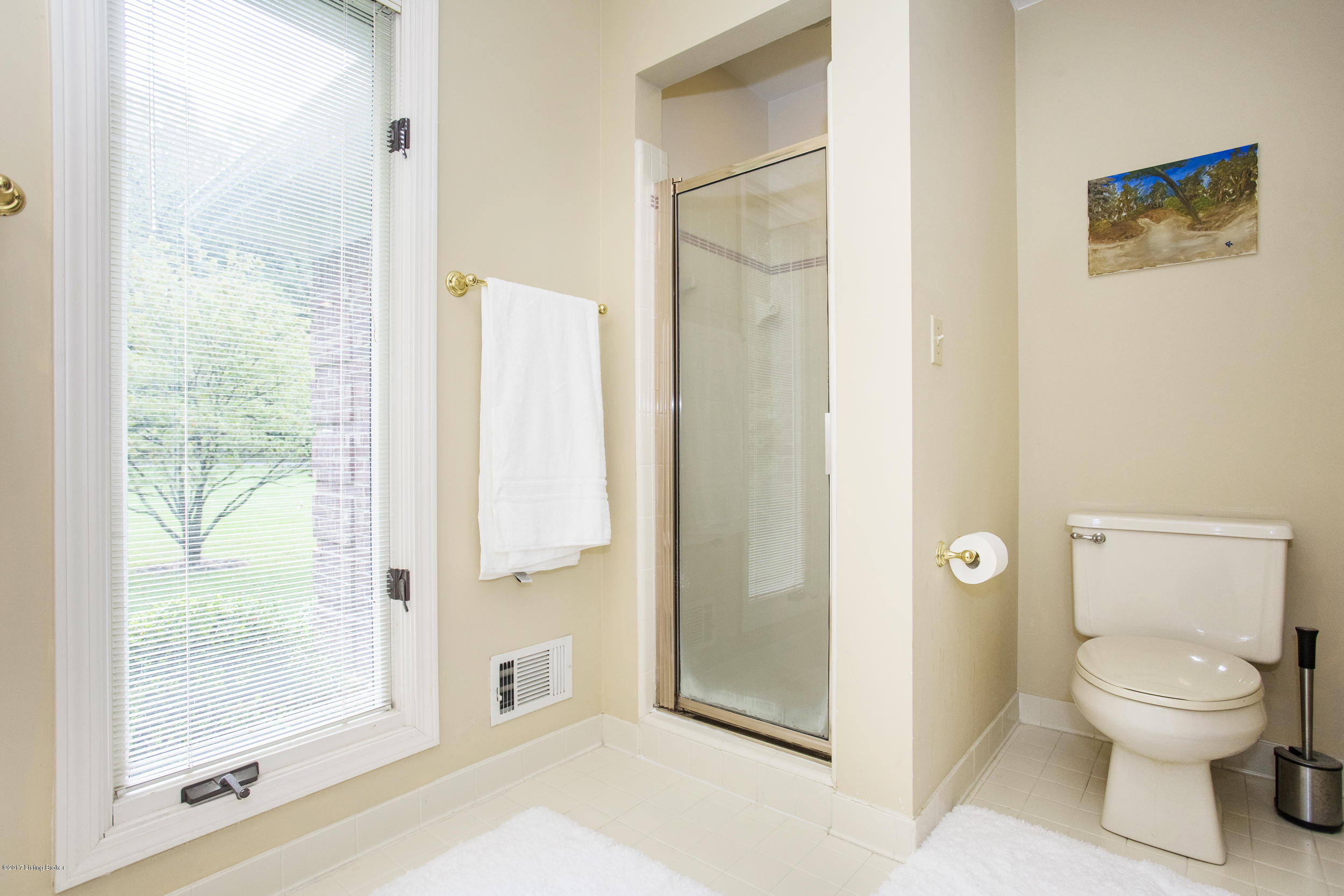 1910 North Rose Island Road Prospect, KY 40059 - Photo 18 of 38 18-master bath
