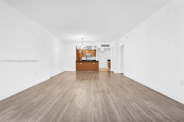 $750,000 | 10275 Collins Avenue, Unit 312, Bal Harbour, FL 33154