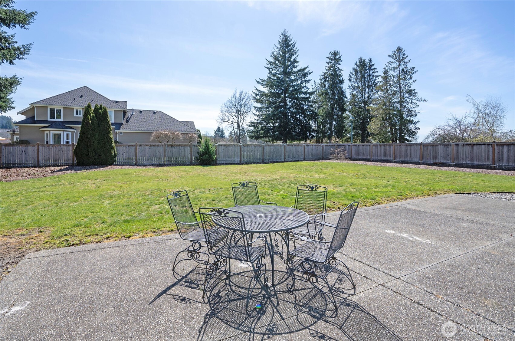 2229 Shay Court Buckley, WA 98321 - Photo 28 of 33 a view of a chairs and table in the patio near a yard