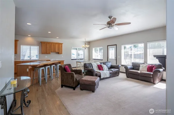 $750,000 | 2229 Shay Court, Buckley, WA 98321