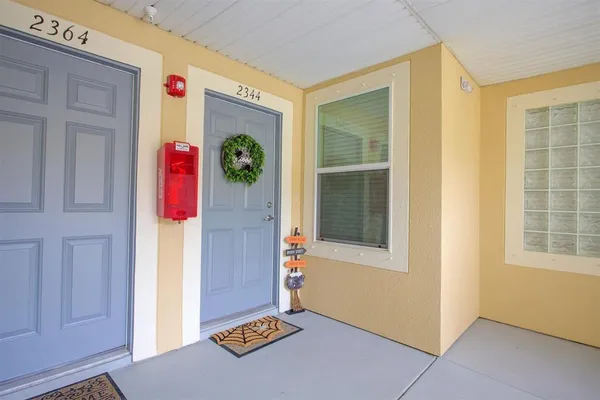 a view of an entryway of the house