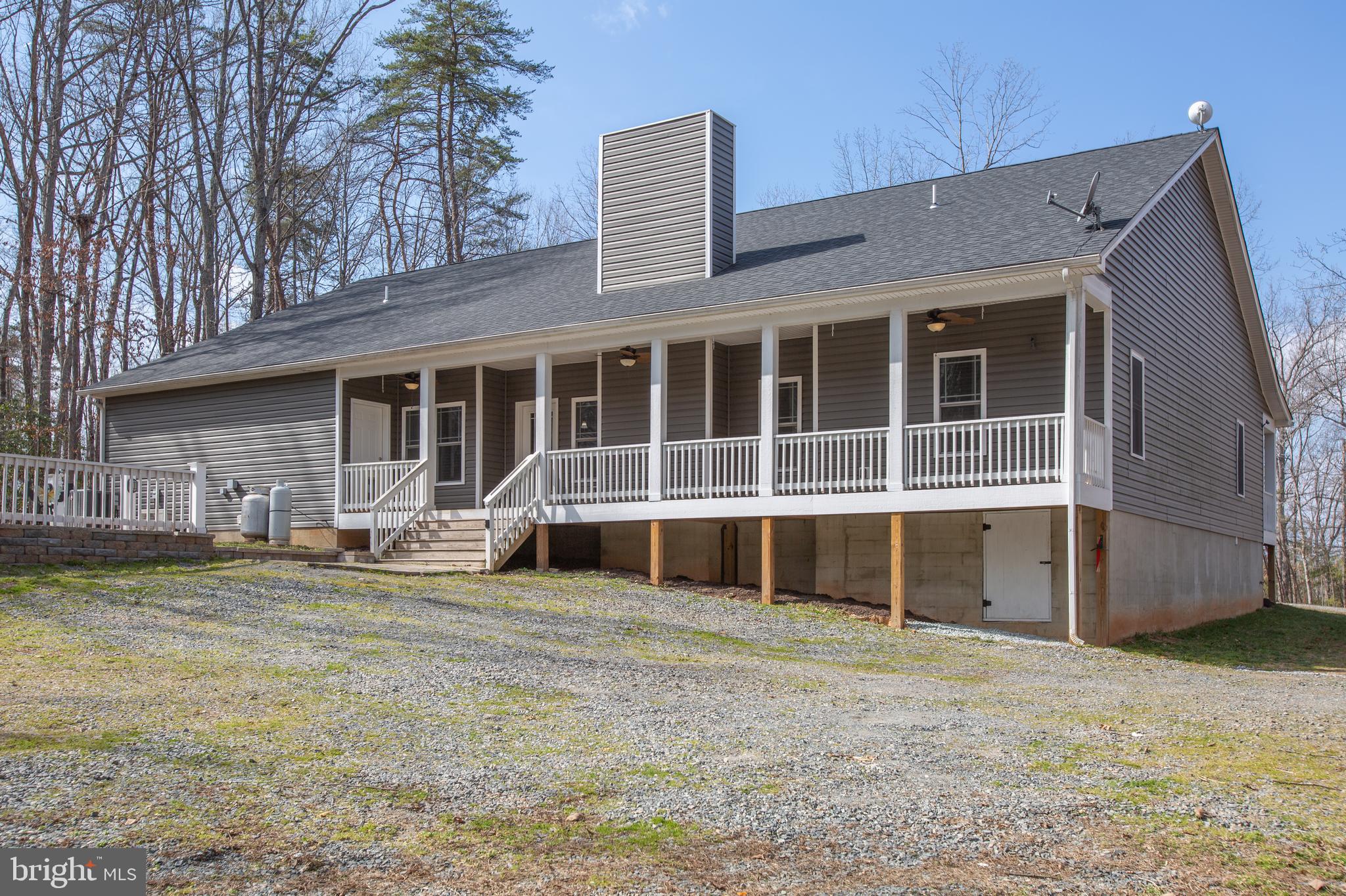 501 Douglas Road Mineral, VA 23117 - Photo 12 of 114 Rear View