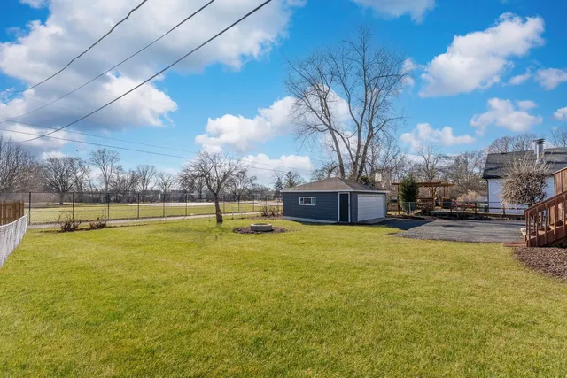 $550,000 | 27-w073 Jewell Road, Winfield, IL 60190