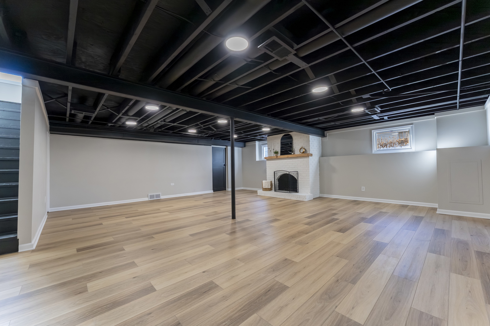 27-w073 Jewell Road Winfield, IL 60190 - Photo 19 of 34