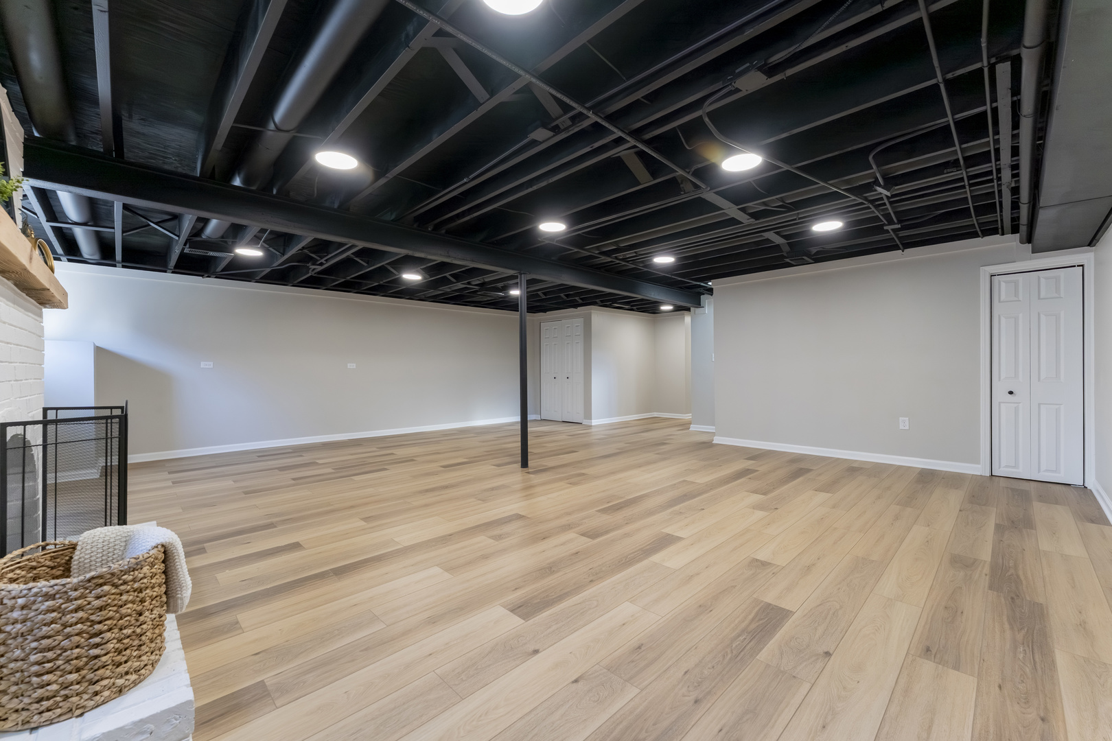 27-w073 Jewell Road Winfield, IL 60190 - Photo 20 of 34