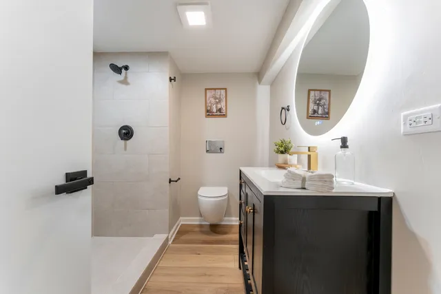 $550,000 | 27-w073 Jewell Road, Winfield, IL 60190