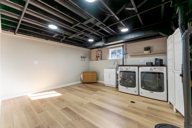 $550,000 | 27-w073 Jewell Road, Winfield, IL 60190