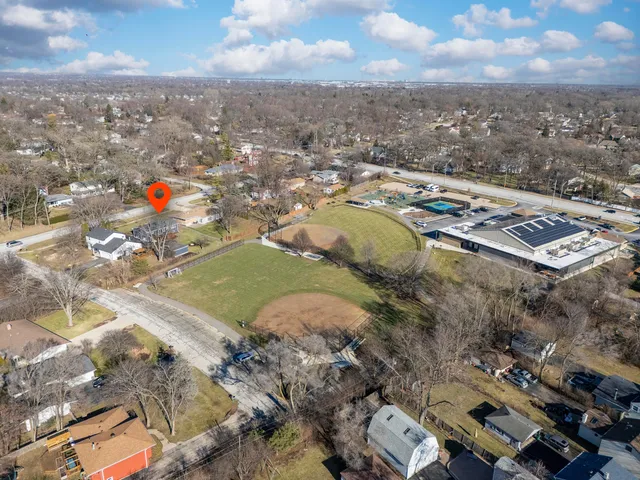 $550,000 | 27-w073 Jewell Road, Winfield, IL 60190