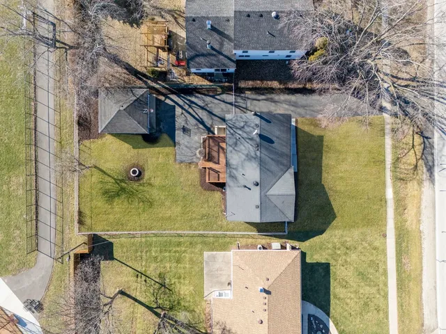 $550,000 | 27-w073 Jewell Road, Winfield, IL 60190