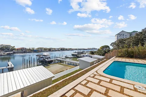 $4,999,000 | 712 Harbor Boulevard, Destin, FL 32541