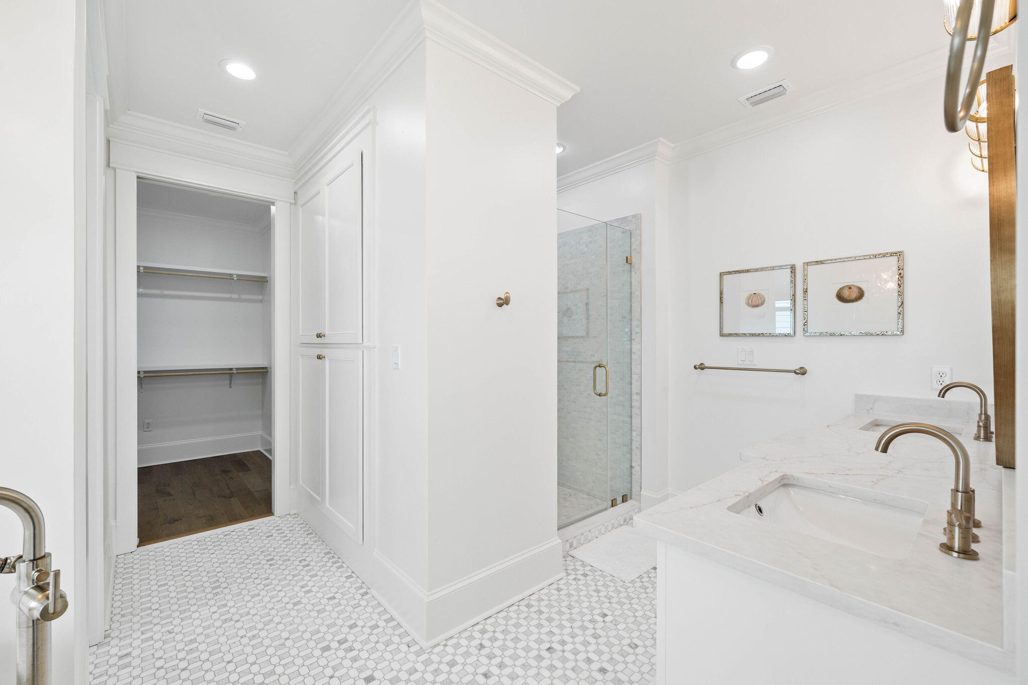 712 Harbor Boulevard Destin, FL 32541 - Photo 51 of 114 2nd Floor Master