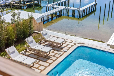 $4,999,000 | 712 Harbor Boulevard, Destin, FL 32541