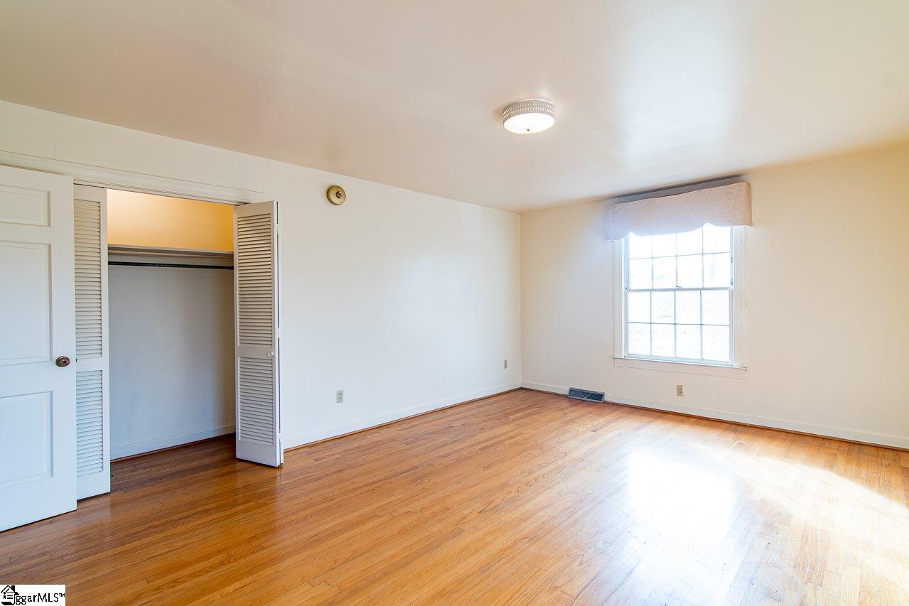 609 Jacobs Road Greenville, SC 29605 - Photo 22 of 32 Gallery Image 22