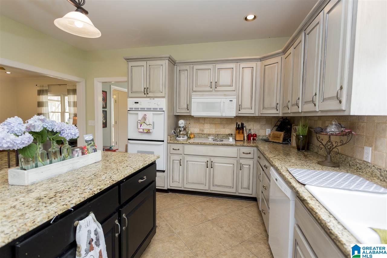 312 Quail Ridge Road Oneonta, AL 35121 - Photo 12 of 28